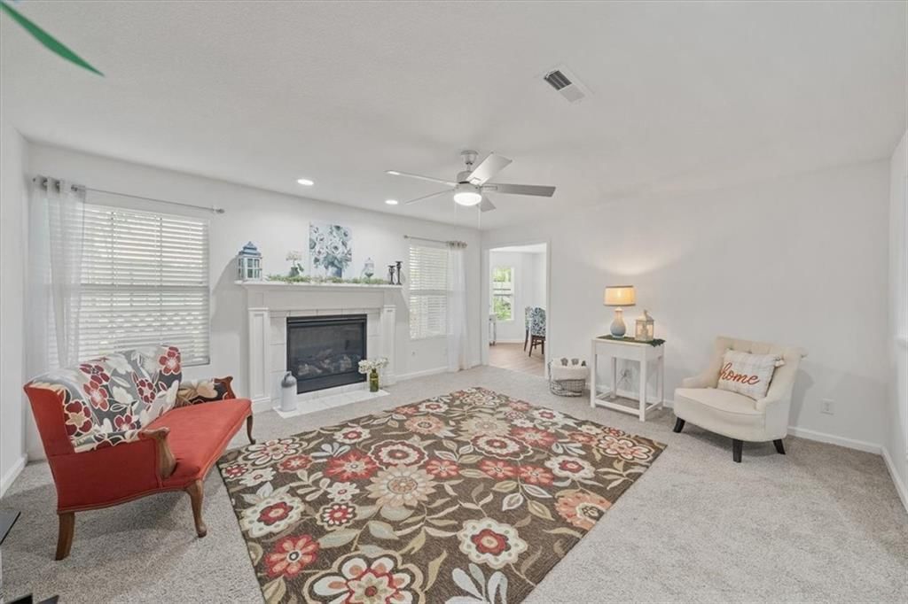 4323 S Megan Court — photo 4