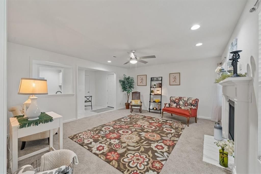4323 S Megan Court — photo 5