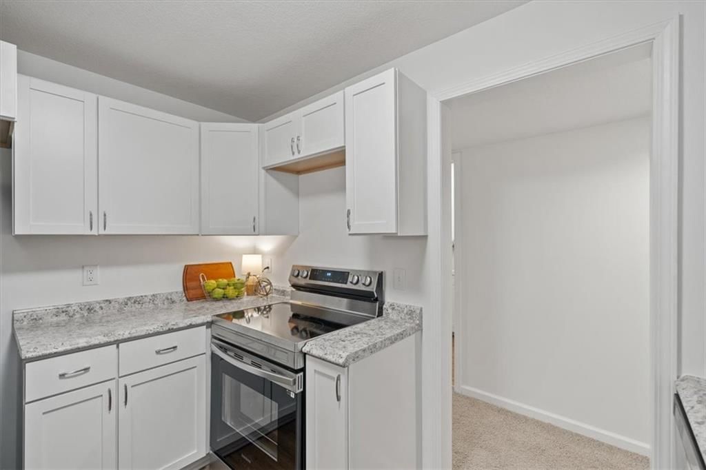 4323 S Megan Court — photo 9