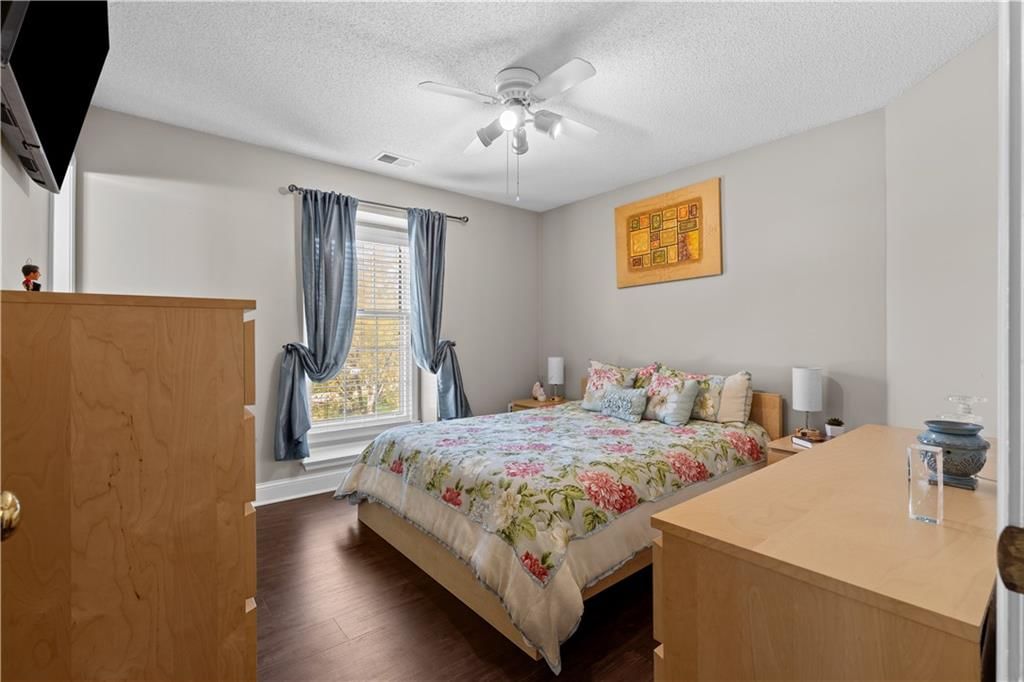 14901 BENSON Street — photo 30