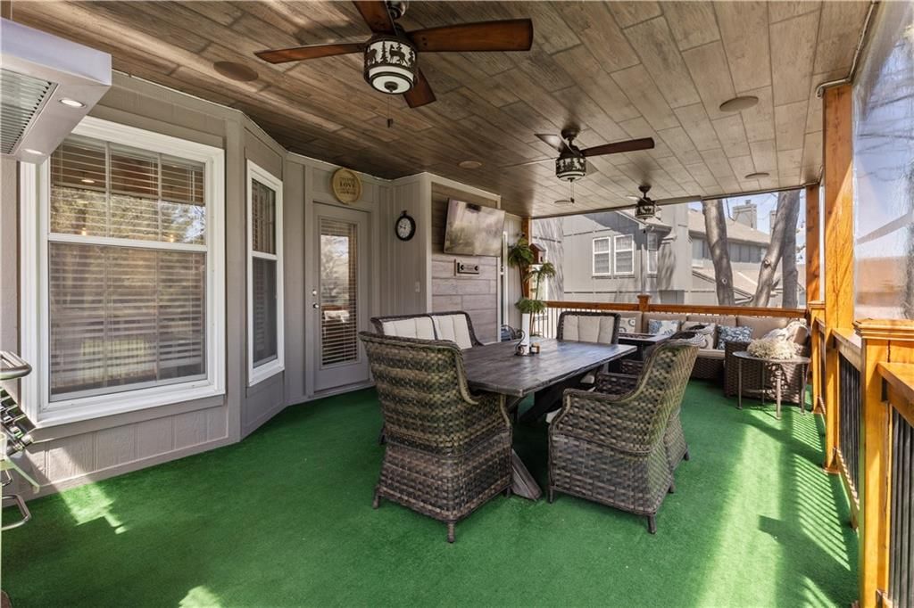 14901 BENSON Street — photo 47