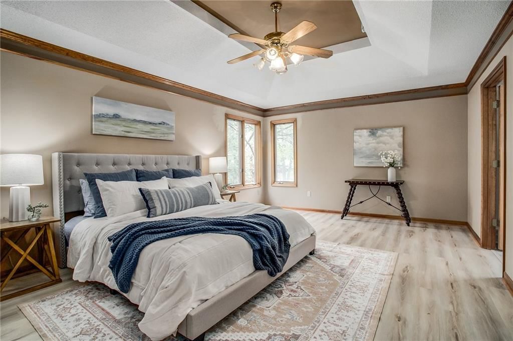 1228 S Lindenwood Drive — photo 14
