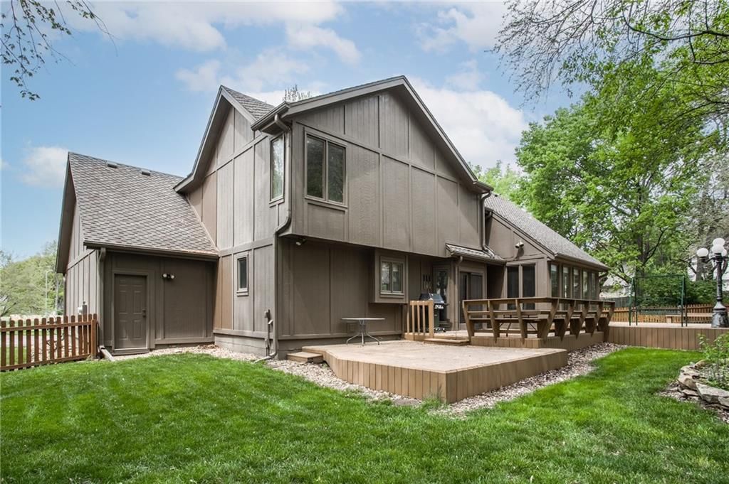1228 S Lindenwood Drive — photo 24