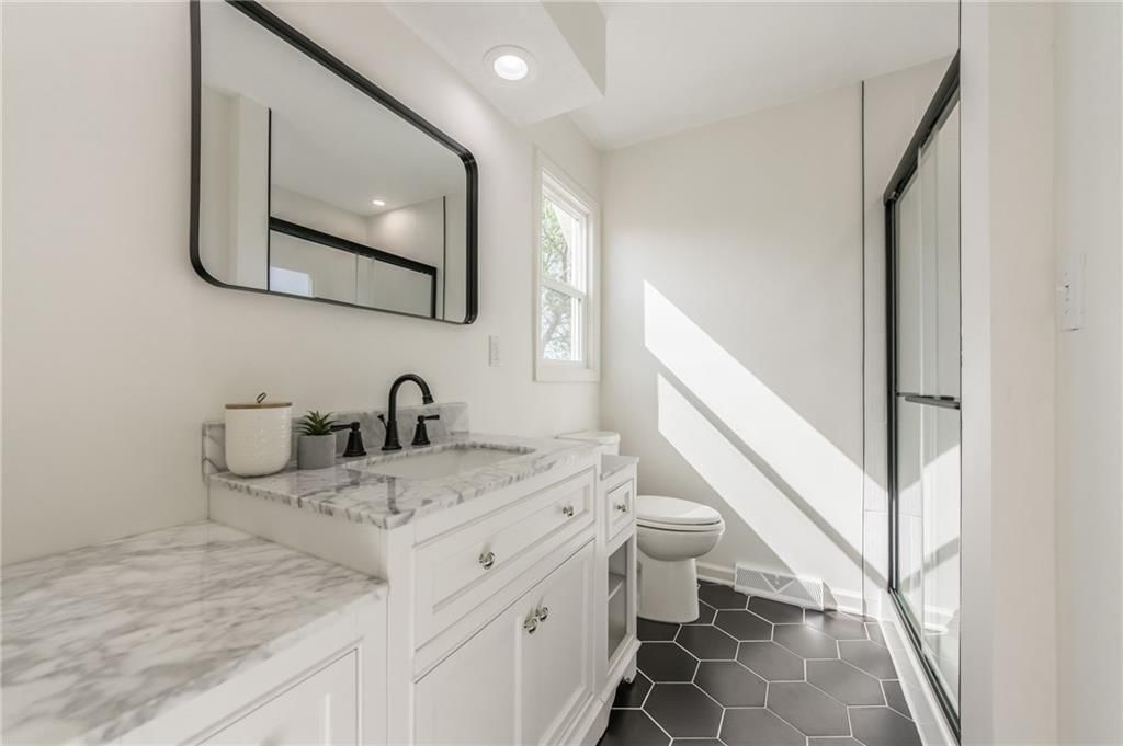 1017 SW 19th Street — photo 24