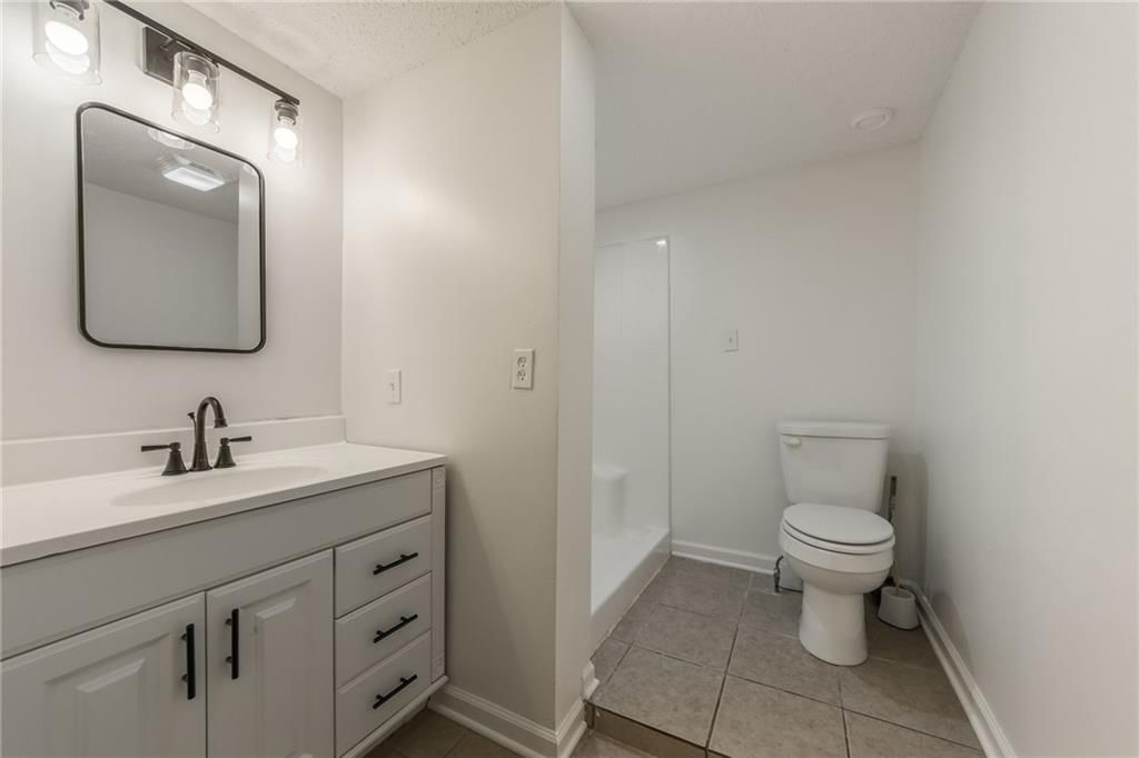 1017 SW 19th Street — photo 33