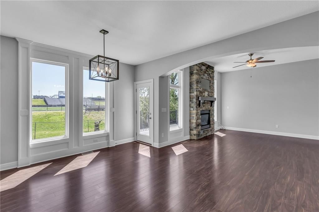 10811 Augusta Drive — photo 11