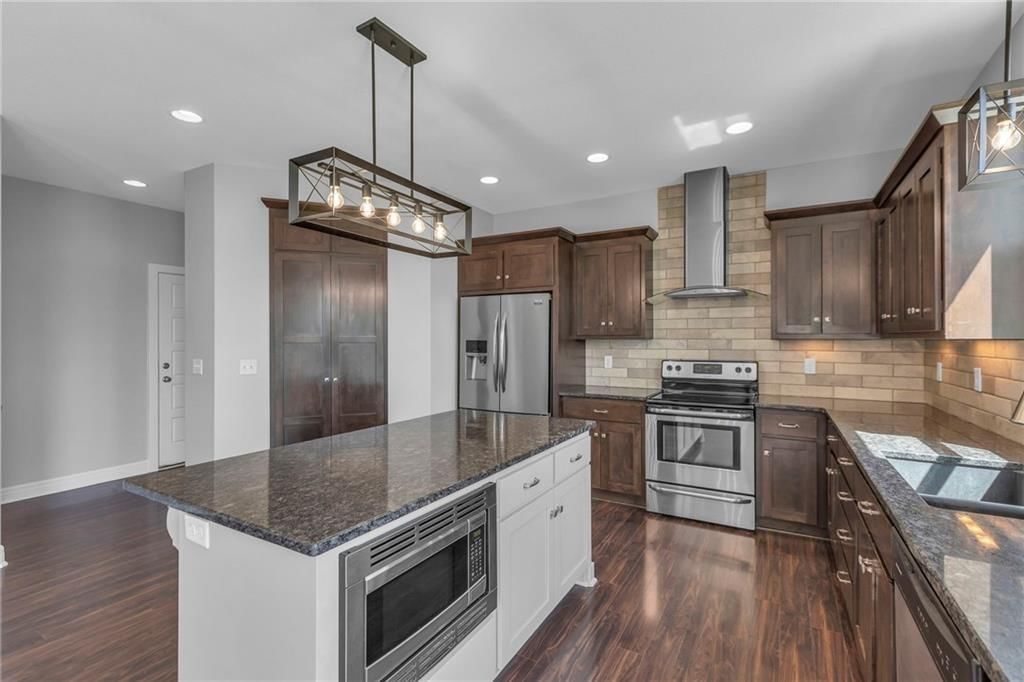 10811 Augusta Drive — photo 13