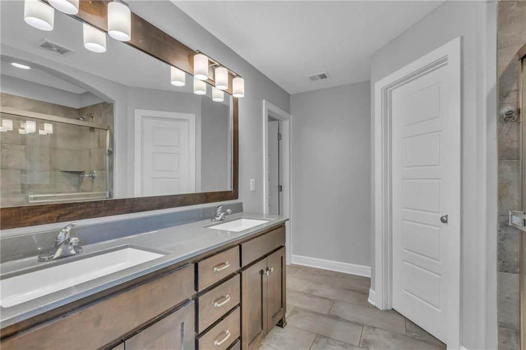 10811 Augusta Drive — photo 20