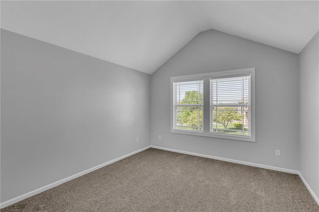 10811 Augusta Drive — photo 28