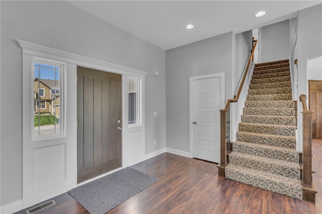 10811 Augusta Drive — photo 4