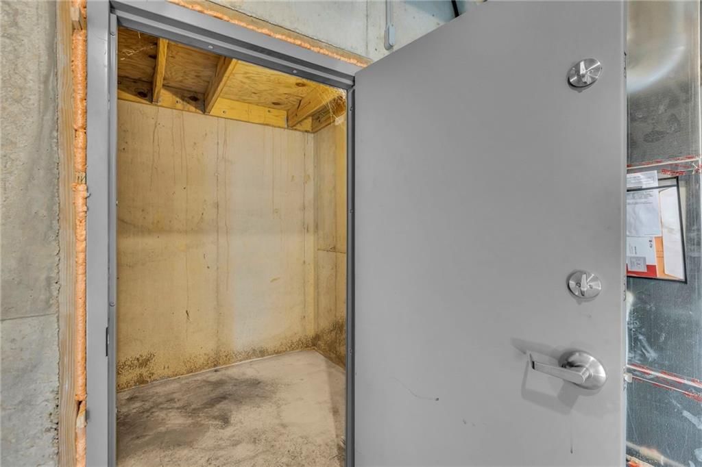 10811 Augusta Drive — photo 33