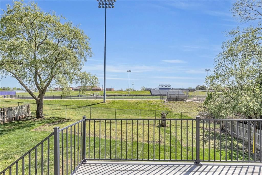 10811 Augusta Drive — photo 35