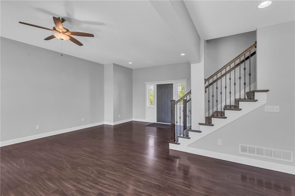10811 Augusta Drive — photo 8