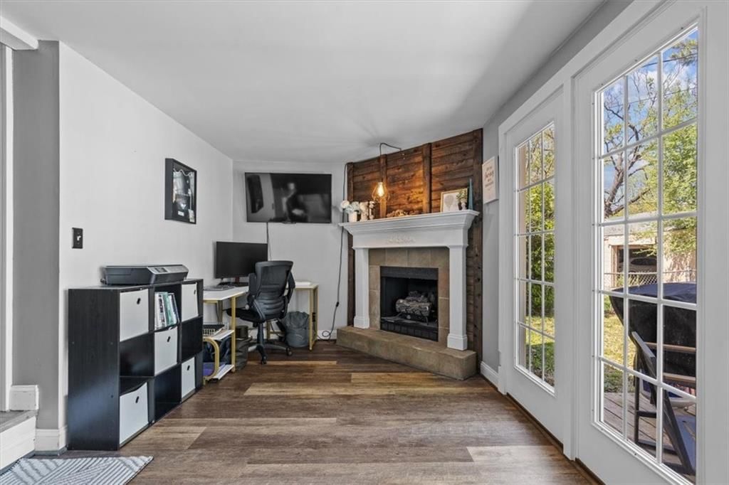 104 E 80th Terrace — photo 14
