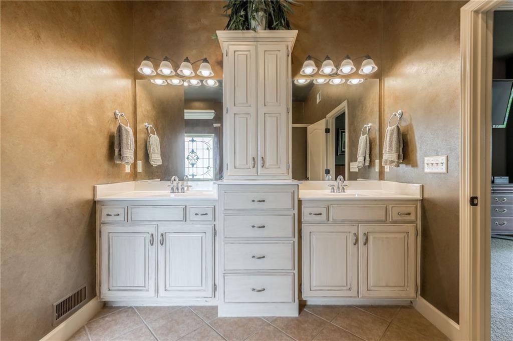 8045 NW Emerald Court — photo 29