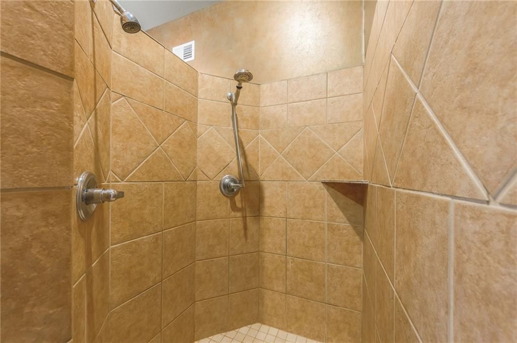 8045 NW Emerald Court — photo 30