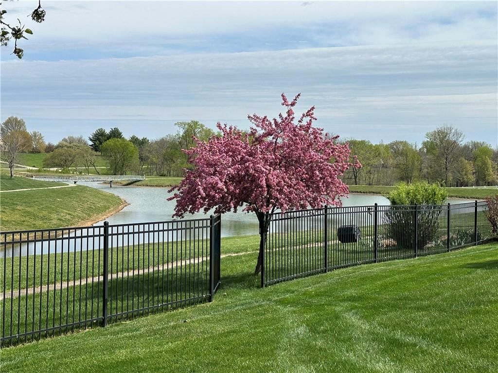 8045 NW Emerald Court — photo 49