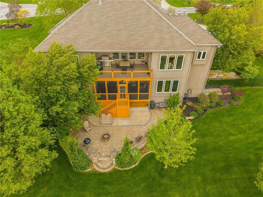 8045 NW Emerald Court — photo 10
