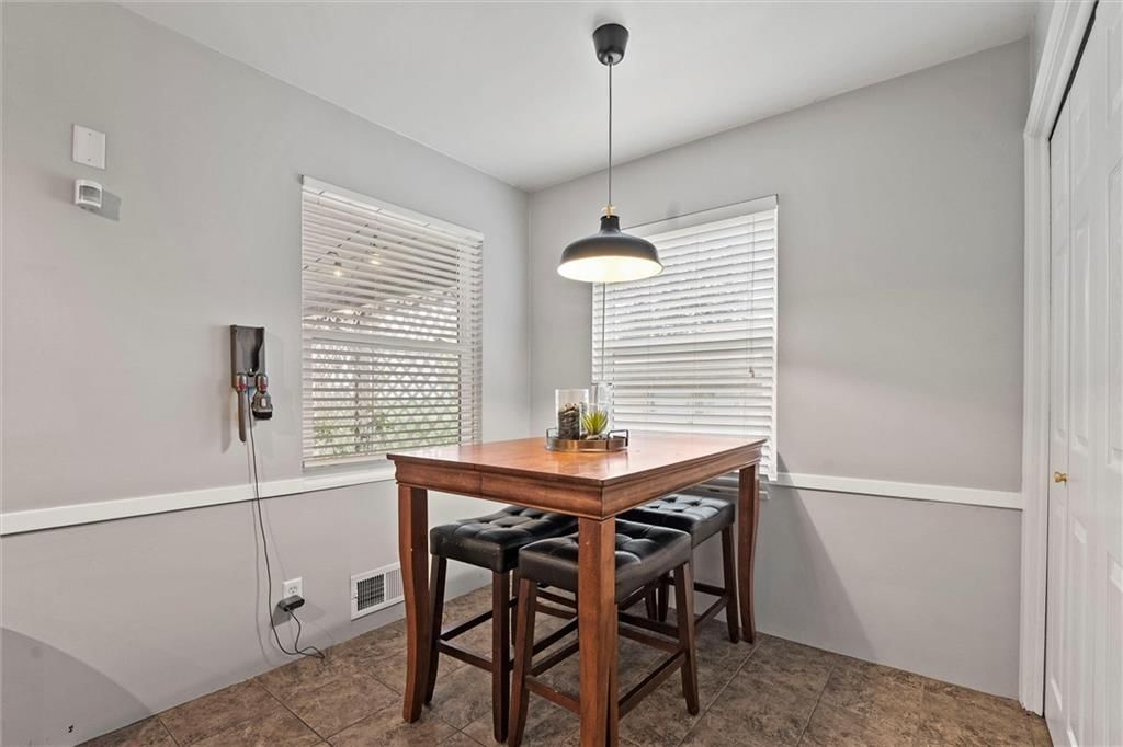 1105 W 88th Street — photo 11