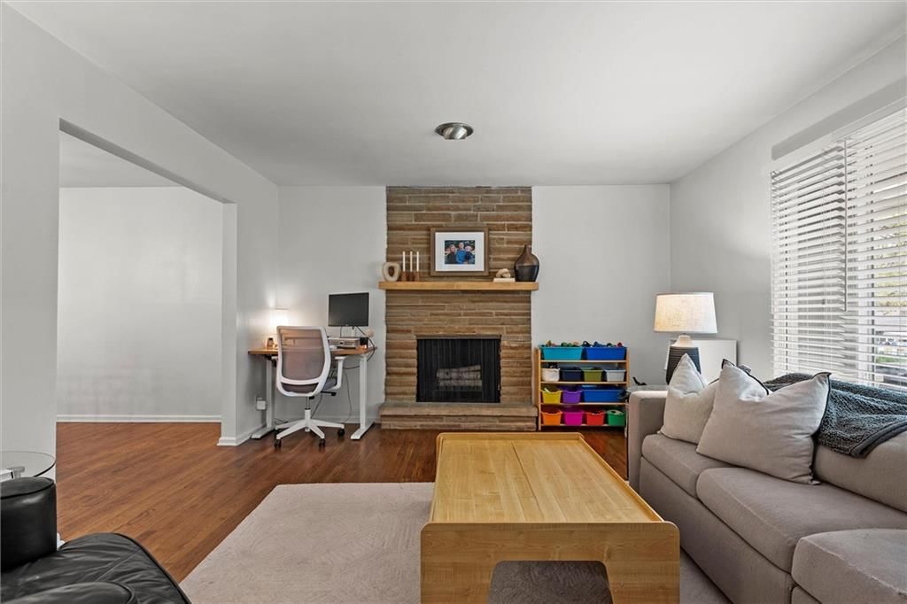 1105 W 88th Street — photo 6