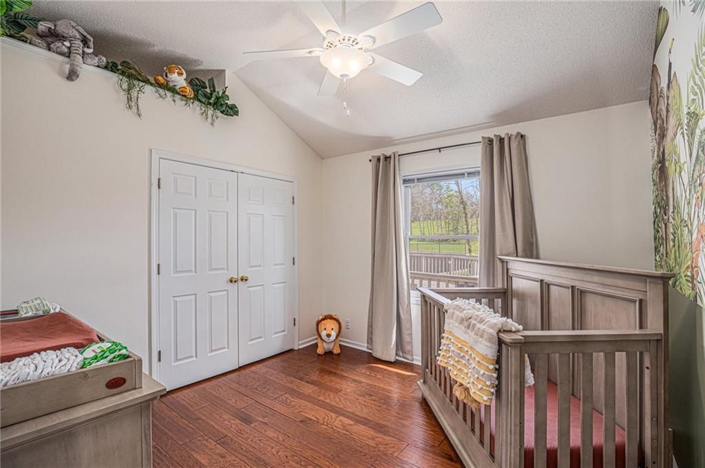 5021 Rene Street — photo 16