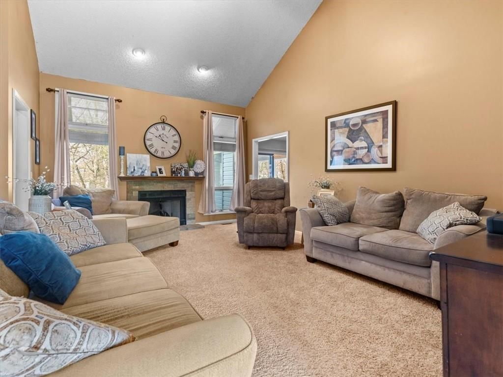 3104 N 39th Terrace — photo 4