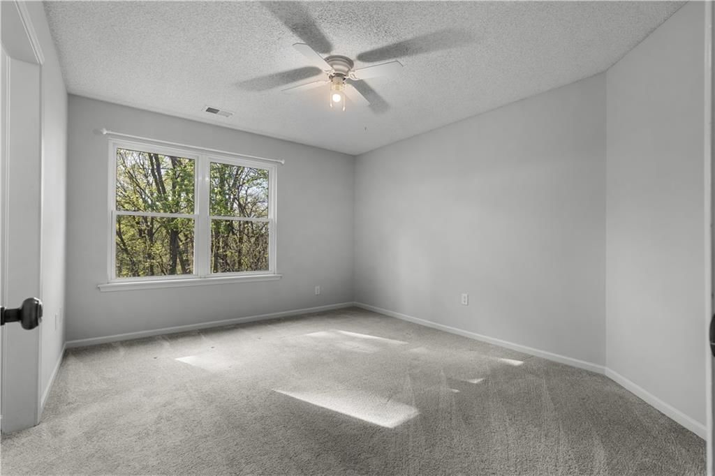 5302 Gleason Road — photo 21