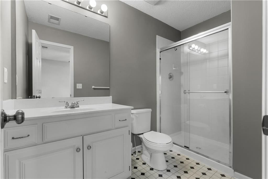 5302 Gleason Road — photo 25