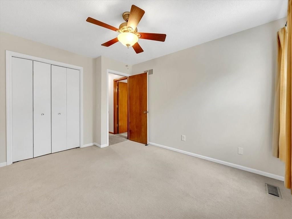 11604 S Burch Street — photo 19