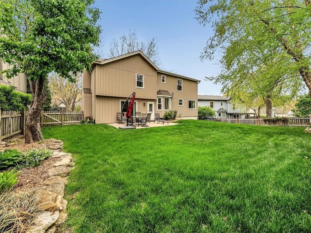 11604 S Burch Street — photo 27