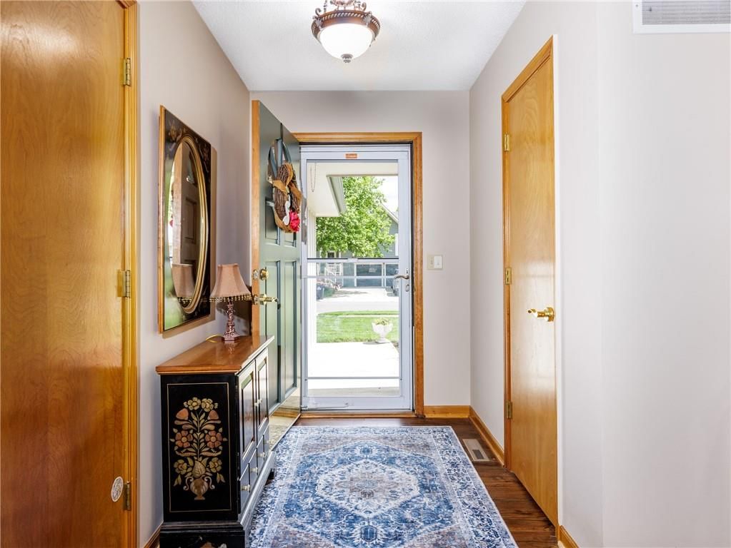 2100 NE Knollbrook Street — photo 11