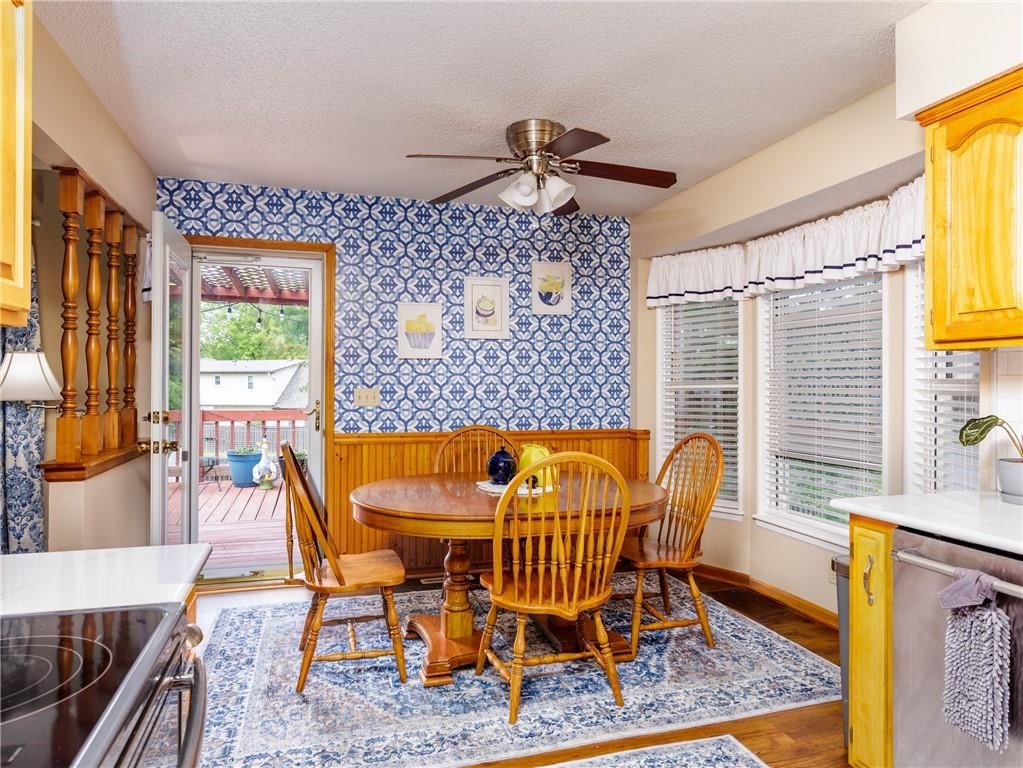2100 NE Knollbrook Street — photo 10