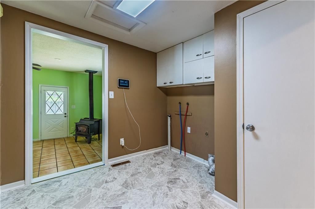 430 Fieldcrest Drive — photo 21