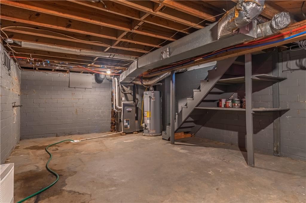 430 Fieldcrest Drive — photo 34