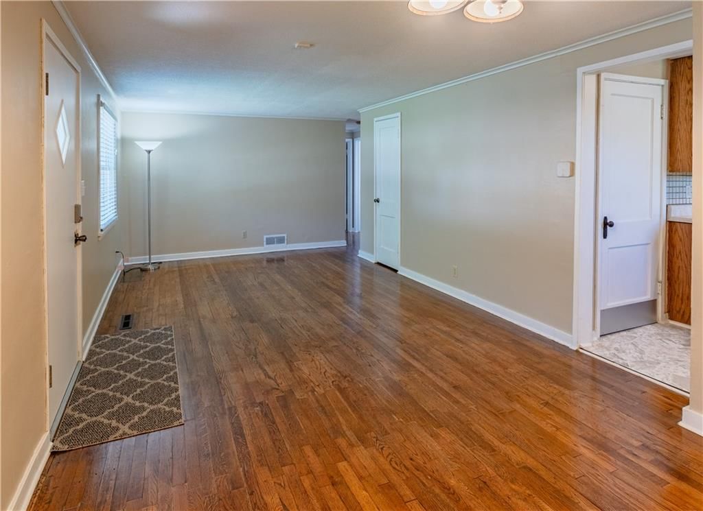 430 Fieldcrest Drive — photo 5