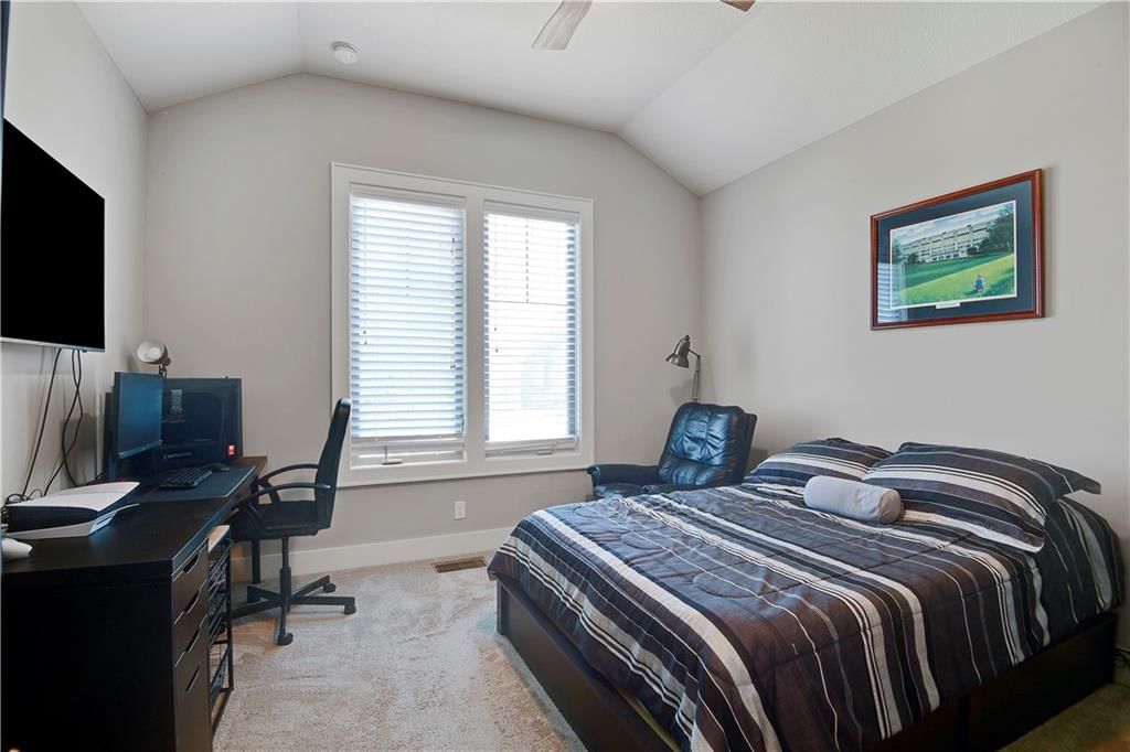 11478 S Longview Road — photo 15