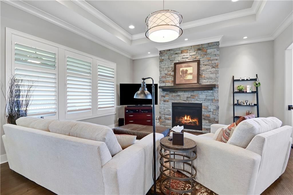 11478 S Longview Road — photo 4