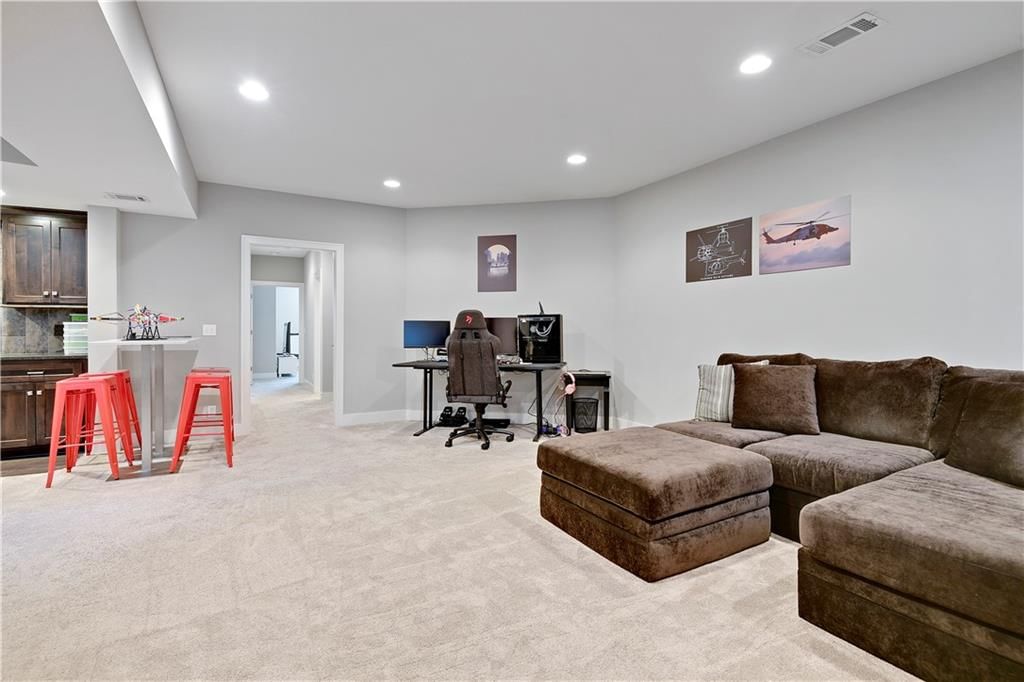 11478 S Longview Road — photo 31