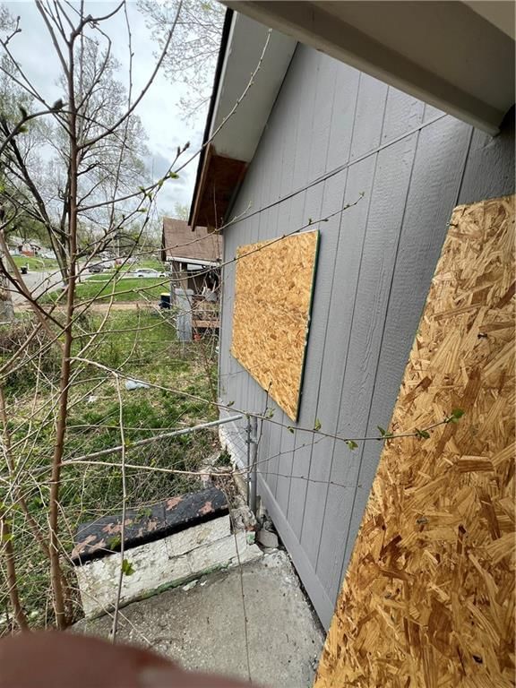 6118 Agnes Avenue — photo 17