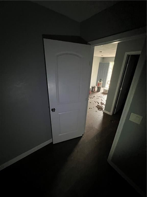 6118 Agnes Avenue — photo 9
