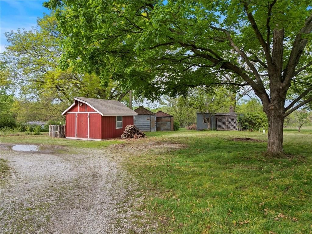 1011 N Cedar Street — photo 14