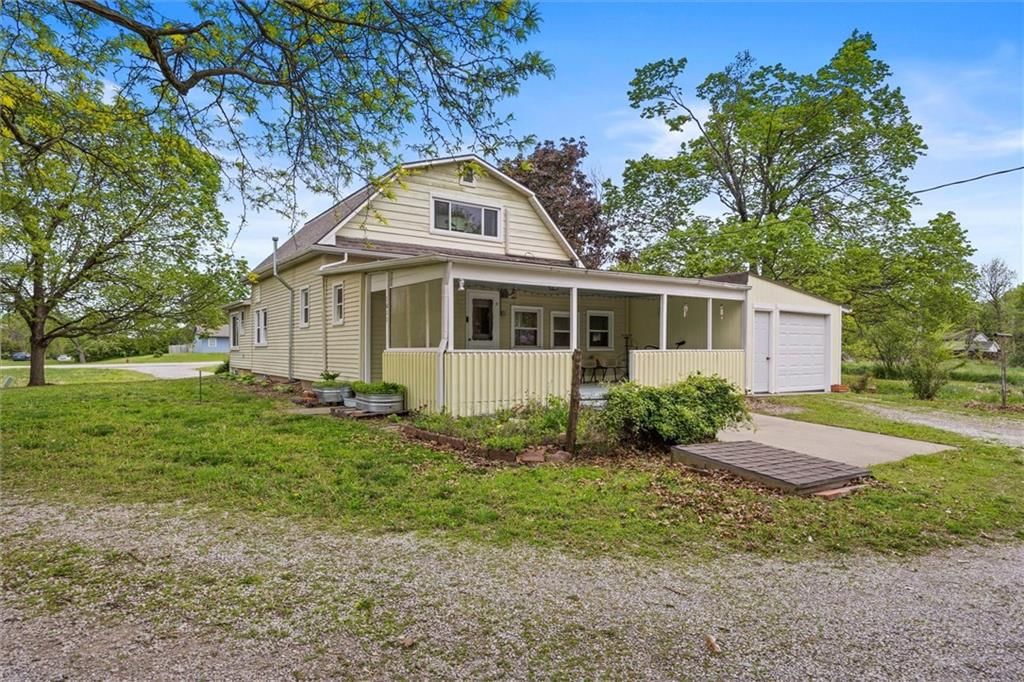 1011 N Cedar Street — photo 31