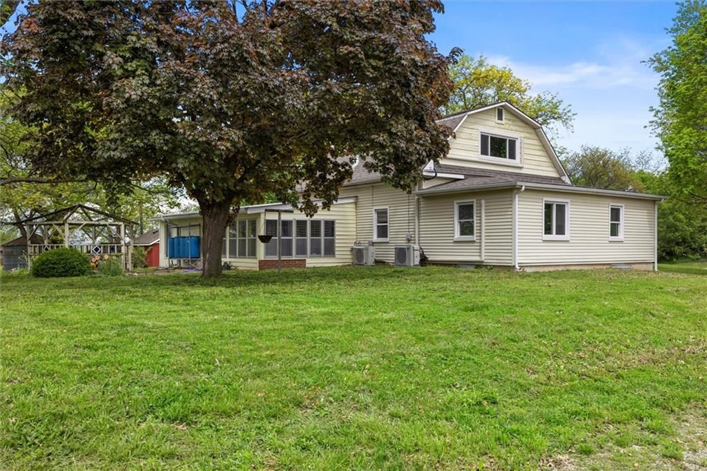 1011 N Cedar Street — photo 5