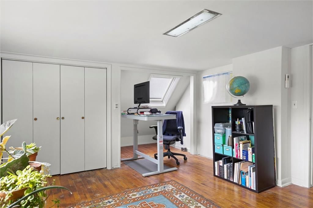 1011 N Cedar Street — photo 48