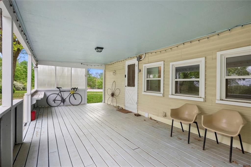 1011 N Cedar Street — photo 58