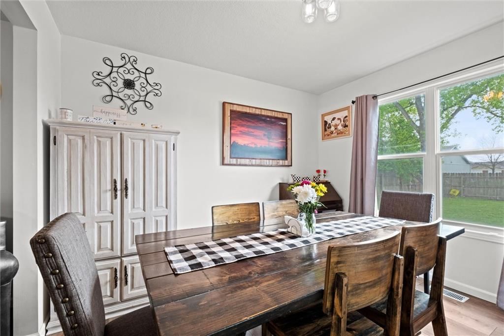 1316 S Redbud Street — photo 16