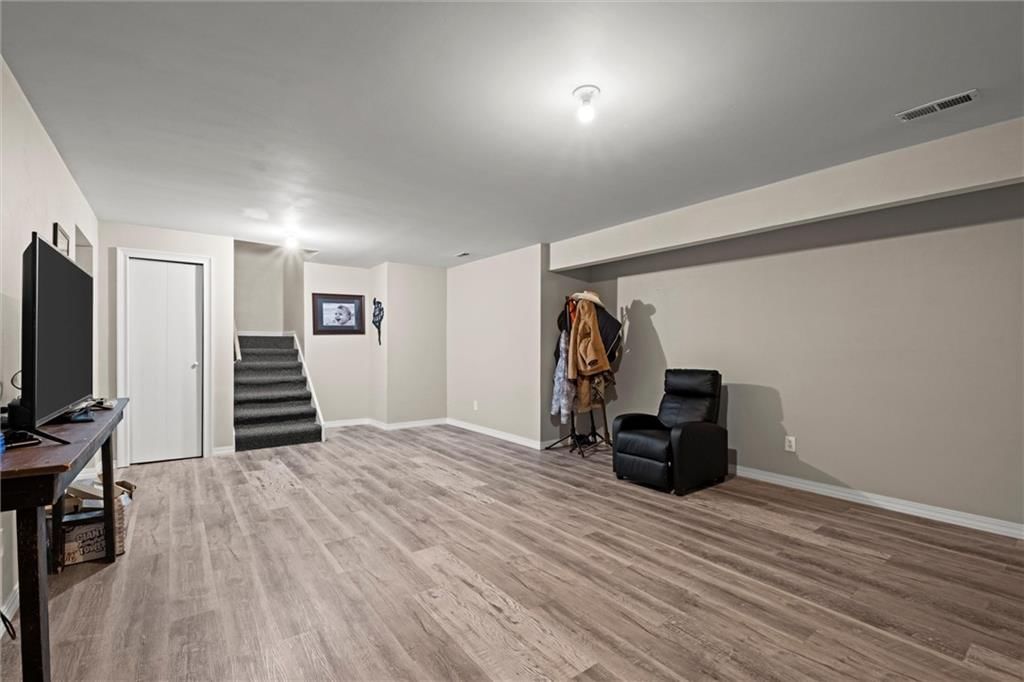 1316 S Redbud Street — photo 31