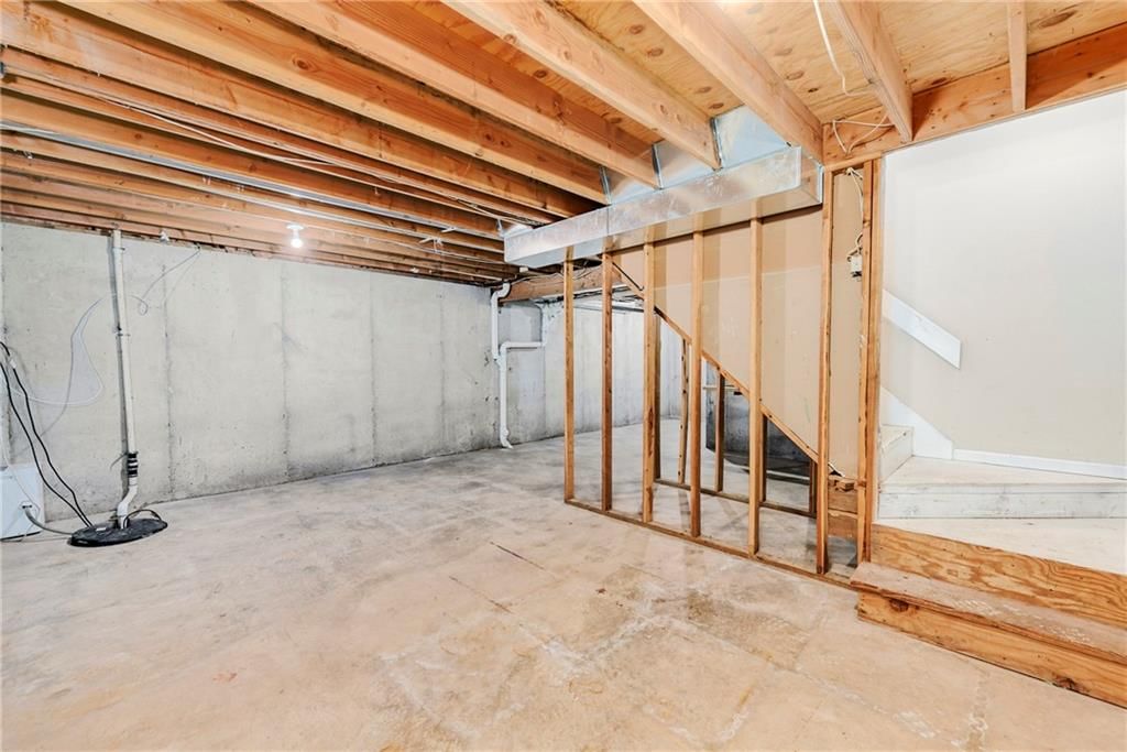 21541-21543 S PECULIAR Drive — photo 19