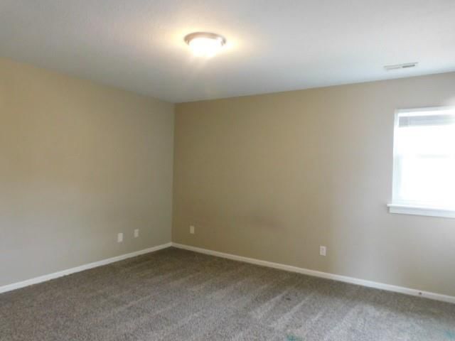 21541-21543 S PECULIAR Drive — photo 34