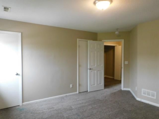 21541-21543 S PECULIAR Drive — photo 35